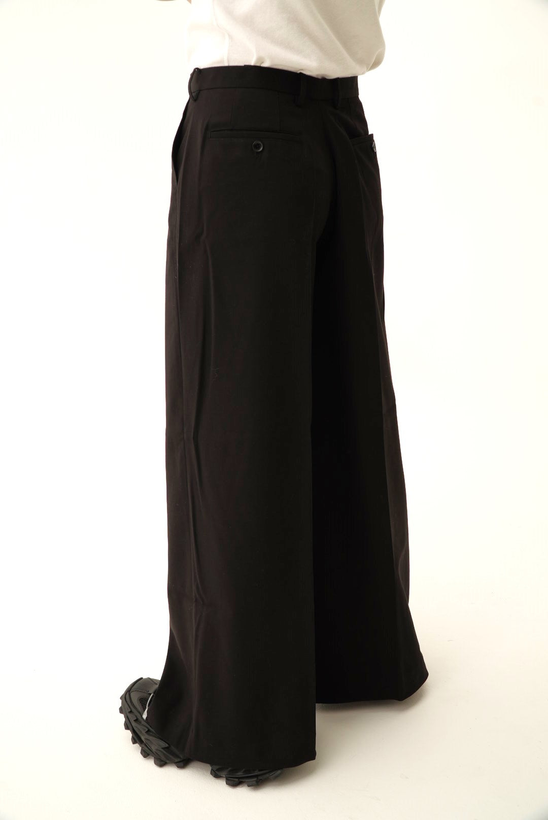 Shreel Draped Trousers / Black